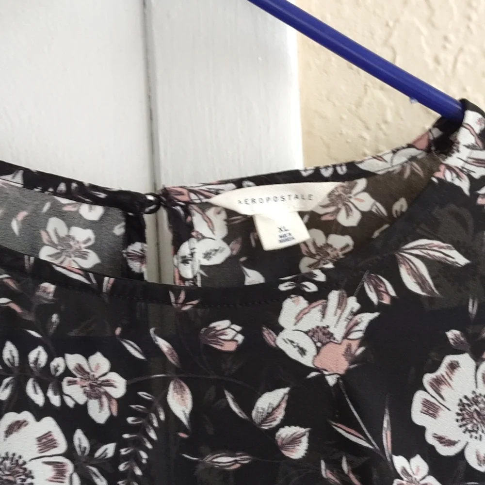 Blouse - Picture 4 of 5